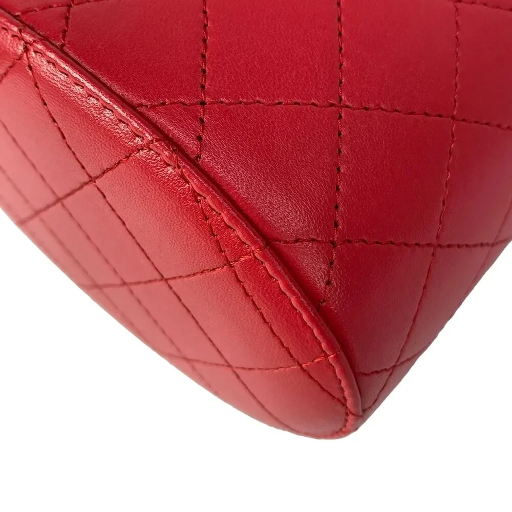 Chanel Matelasse Vanity Bag AP1616